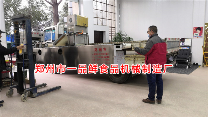 西安渭南食品廠的客戶擴(kuò)大生意規(guī)模訂購350型燴面機(jī)(圖2) 西安渭南食品廠的客戶擴(kuò)大生意規(guī)模訂購350型燴面機(jī)(圖2)