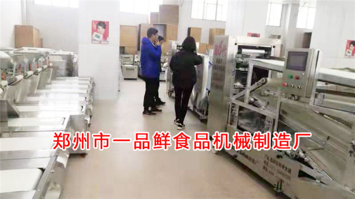 洛陽客戶訂購350型全套燴面機(jī)(圖4) 洛陽客戶訂購350型全套燴面機(jī)(圖4)