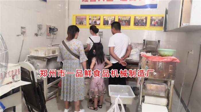商丘客戶考察一品鮮直營面店 商丘客戶考察一品鮮直營面店