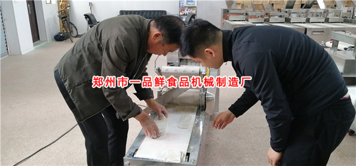 燴面機(jī)調(diào)試完畢 燴面機(jī)調(diào)試完畢